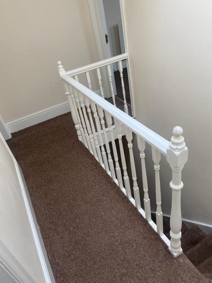 Spacious 4 Bedroom House Near Stokes Croft!! Central!!! Бристоль Екстер'єр фото